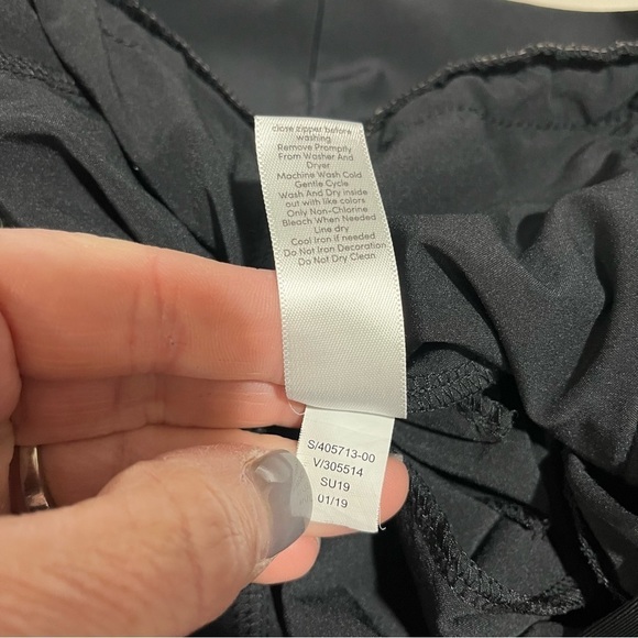 Athleta Sutton Cargo Jogger Black Size 8 Style 405713 Activewear Travel Pants - Picture 7 of 7